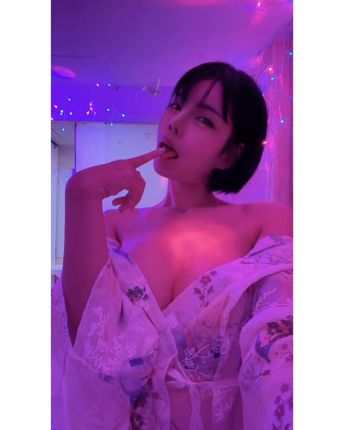 耿耿